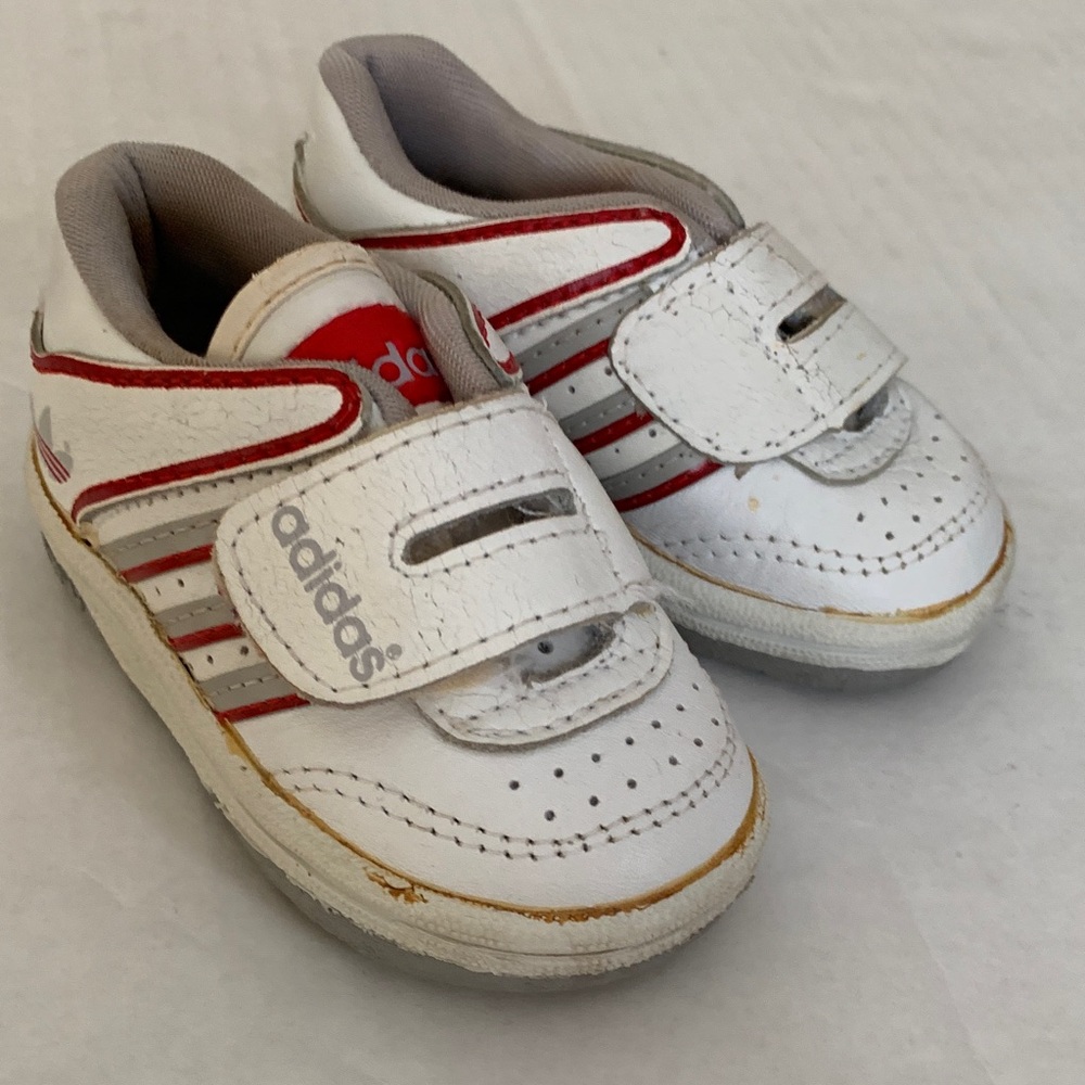 Vintage Y2K Adidas Kids White and Red Sneakers size 3